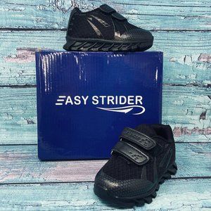 Easy Strider Boys Black Strap Running Sneaker Sz 6